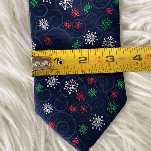 Holiday Tradition Man Tie brand new perfect for upcoming Christmas Party - Picture 4 of 13